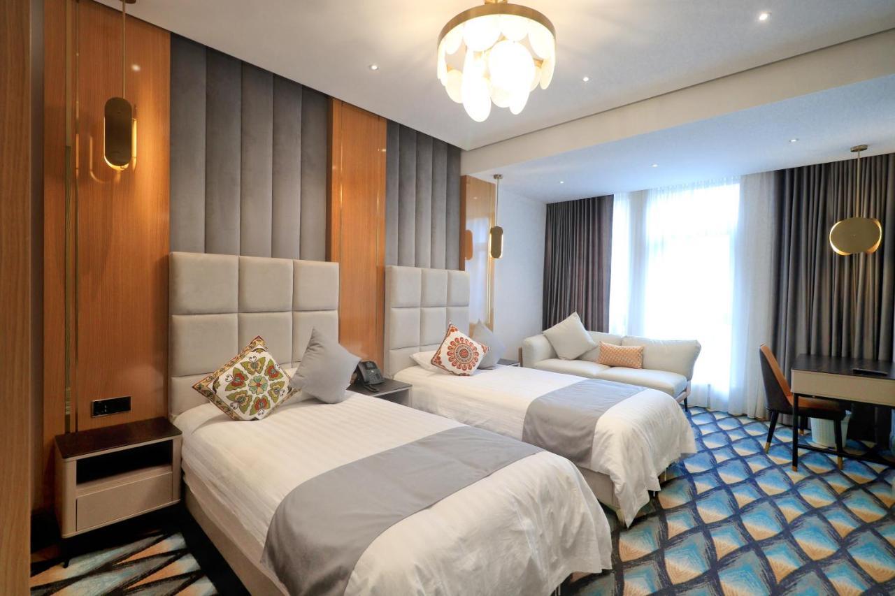 The Rumi Hotel & Residences Dushanbe Bagian luar foto